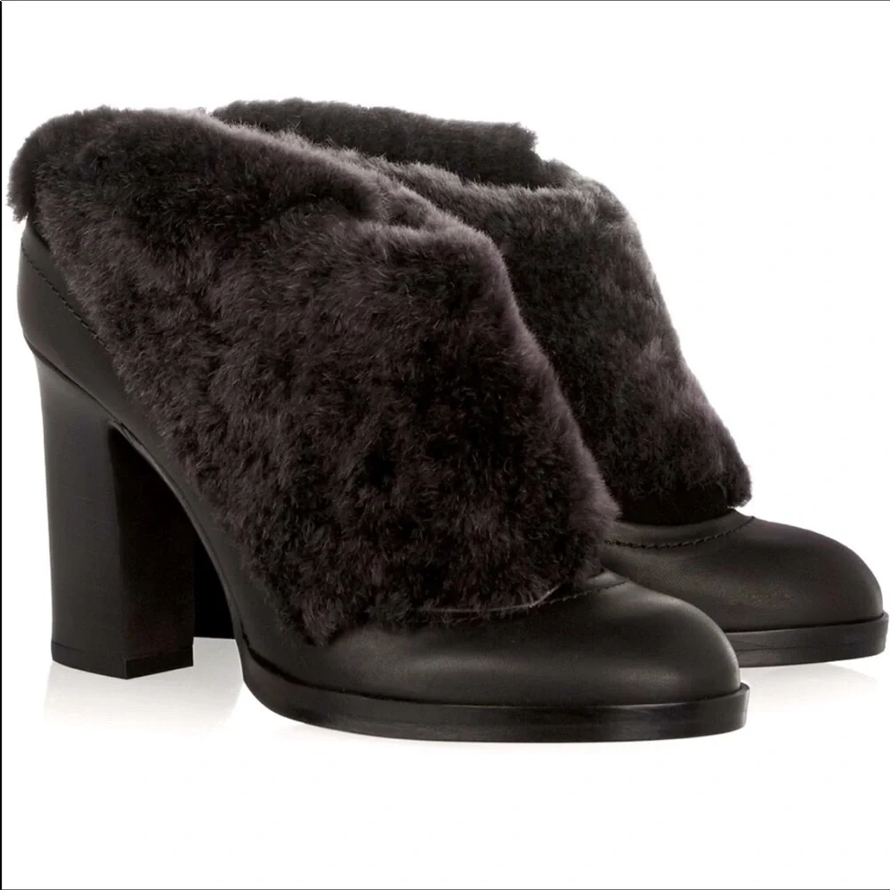 rag & bone Black Leather Mules with Gray Fur Cuff
